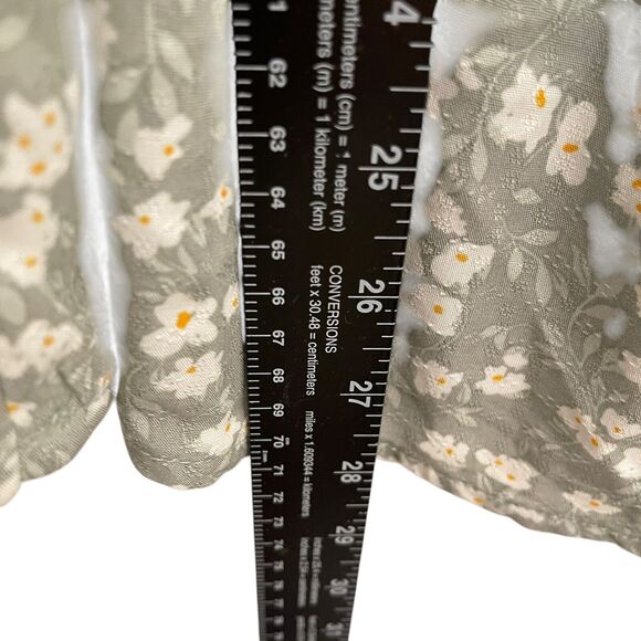 Buffalo David Bitton Blouse Women's Medium Green Floral V-Neck Short Sleeve Boho - Picture 5 of 8